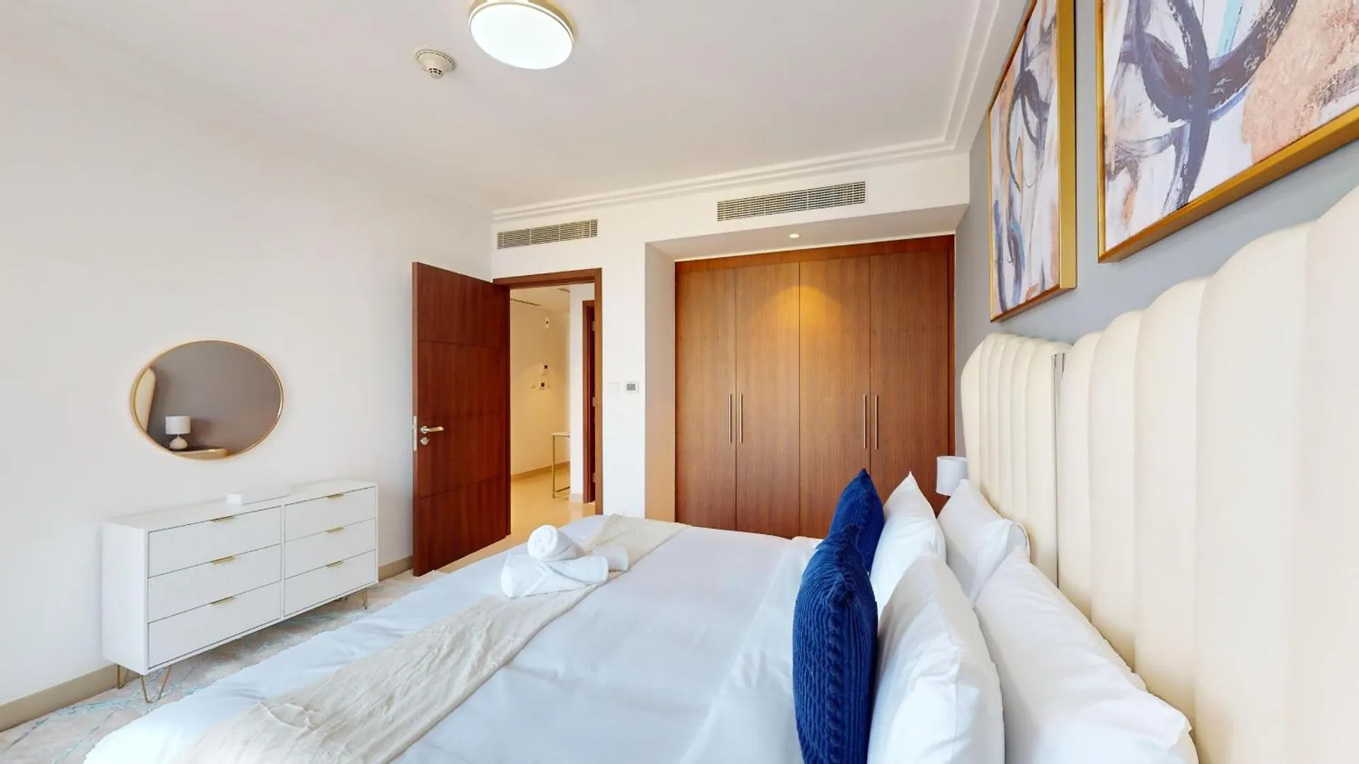 Primestay - Burj Khalifa View 1Br In Downtown Dubai Apartment